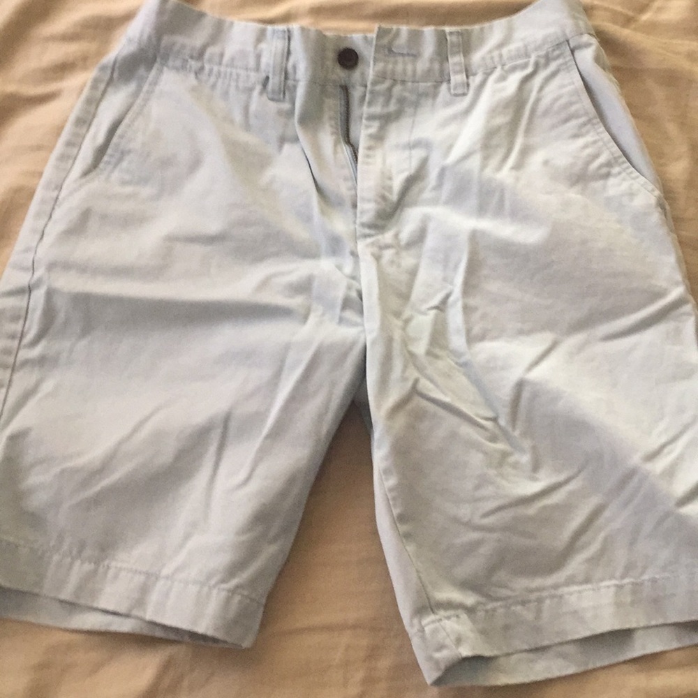 Gap khaki shorts
